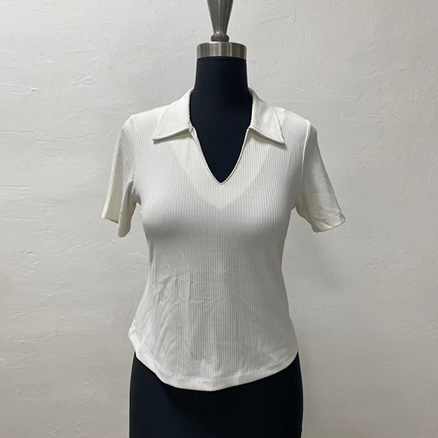 Top de mujer con cuello Tailpred